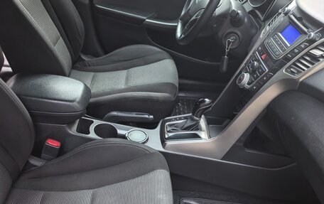 Hyundai i30 II рестайлинг, 2012 год, 870 000 рублей, 8 фотография