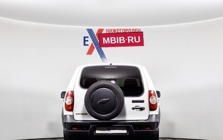 Chevrolet Niva I рестайлинг, 2016 год, 699 000 рублей, 5 фотография