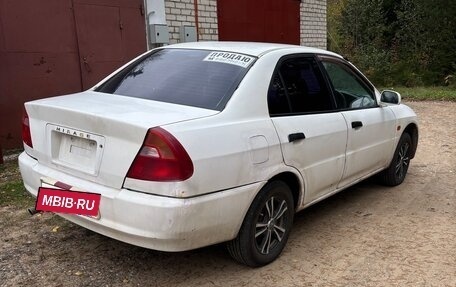 Mitsubishi Mirage VI рестайлинг, 1999 год, 200 000 рублей, 5 фотография