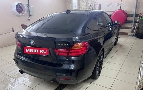 BMW 3 серия, 2015 год, 2 000 000 рублей, 19 фотография