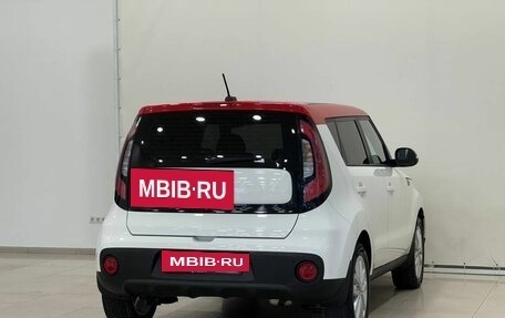 KIA Soul II рестайлинг, 2018 год, 1 737 000 рублей, 6 фотография