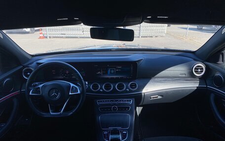 Mercedes-Benz E-Класс, 2018 год, 4 847 000 рублей, 13 фотография