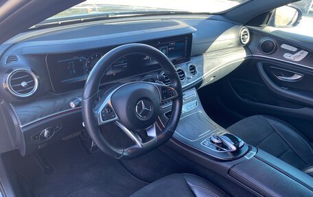 Mercedes-Benz E-Класс, 2018 год, 4 847 000 рублей, 14 фотография