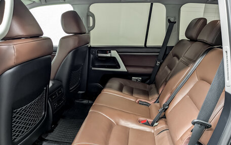 Toyota Land Cruiser 200, 2016 год, 7 345 000 рублей, 12 фотография