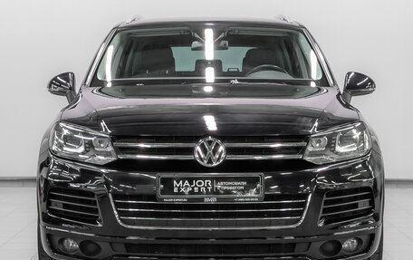 Volkswagen Touareg III, 2014 год, 3 265 000 рублей, 2 фотография