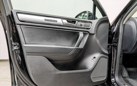 Volkswagen Touareg III, 2014 год, 3 265 000 рублей, 20 фотография