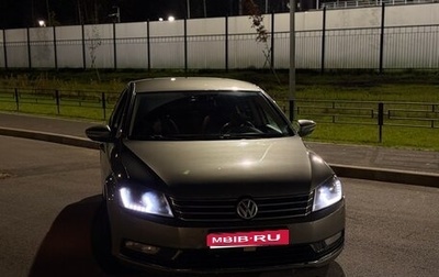 Volkswagen Passat B7, 2013 год, 850 000 рублей, 1 фотография