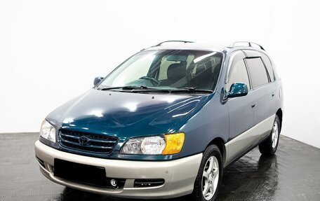 Toyota Picnic I, 2000 год, 450 000 рублей, 1 фотография