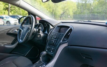 Opel Astra J, 2010 год, 600 000 рублей, 17 фотография