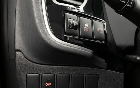 Mitsubishi Outlander III рестайлинг 3, 2015 год, 1 609 000 рублей, 22 фотография