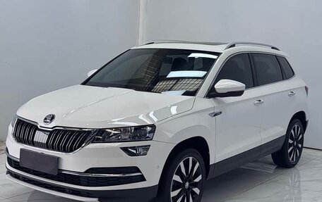Skoda Karoq I, 2021 год, 1 720 000 рублей, 3 фотография