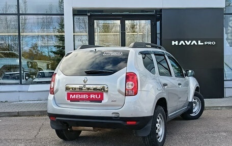 Renault Duster I рестайлинг, 2015 год, 885 000 рублей, 4 фотография