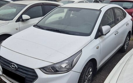 Hyundai Solaris II рестайлинг, 2017 год, 1 132 000 рублей, 2 фотография