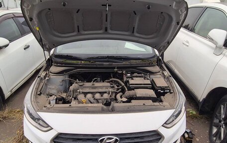 Hyundai Solaris II рестайлинг, 2017 год, 1 132 000 рублей, 6 фотография