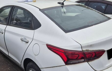Hyundai Solaris II рестайлинг, 2017 год, 1 132 000 рублей, 8 фотография