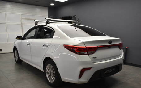 KIA Rio IV, 2017 год, 925 000 рублей, 5 фотография
