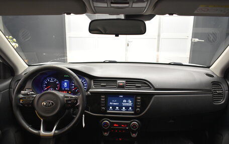 KIA Rio IV, 2017 год, 925 000 рублей, 11 фотография