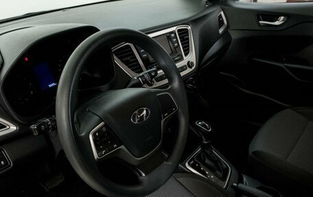 Hyundai Solaris II рестайлинг, 2021 год, 1 548 000 рублей, 5 фотография