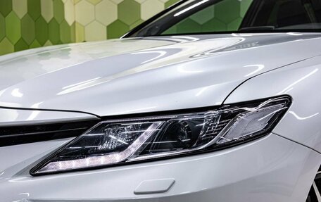 Toyota Camry, 2022 год, 3 399 000 рублей, 10 фотография