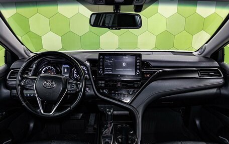 Toyota Camry, 2022 год, 3 399 000 рублей, 15 фотография