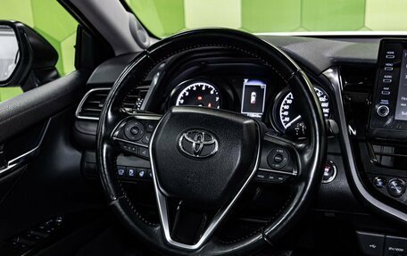 Toyota Camry, 2022 год, 3 399 000 рублей, 16 фотография