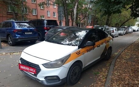 Hyundai Solaris II рестайлинг, 2017 год, 580 000 рублей, 6 фотография