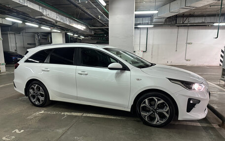 KIA cee'd III, 2020 год, 1 750 000 рублей, 2 фотография