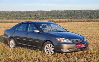 Toyota Camry V40, 2004 год, 570 000 рублей, 1 фотография