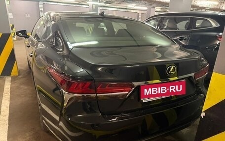 Lexus LS IV, 2018 год, 4 300 000 рублей, 1 фотография