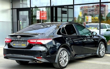 Toyota Camry, 2021 год, 2 760 000 рублей, 4 фотография