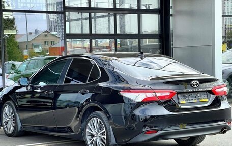 Toyota Camry, 2021 год, 2 760 000 рублей, 6 фотография