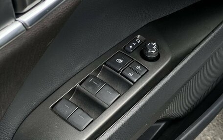 Toyota Camry, 2021 год, 2 760 000 рублей, 15 фотография