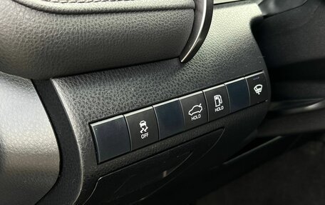 Toyota Camry, 2021 год, 2 760 000 рублей, 14 фотография