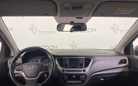 Hyundai Solaris II рестайлинг, 2018 год, 1 080 000 рублей, 8 фотография