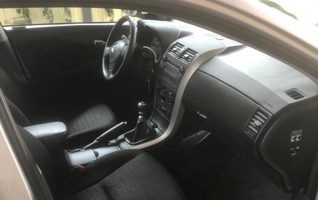 Toyota Corolla, 2009 год, 780 000 рублей, 11 фотография