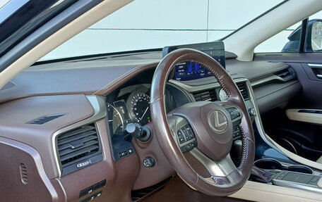 Lexus RX IV рестайлинг, 2019 год, 4 900 000 рублей, 20 фотография