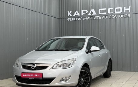 Opel Astra J, 2011 год, 799 000 рублей, 2 фотография