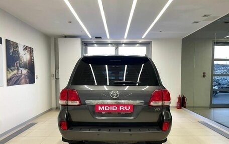 Toyota Land Cruiser 200, 2008 год, 2 850 000 рублей, 5 фотография