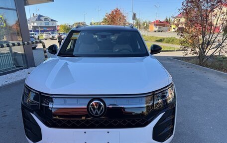 Volkswagen Teramont, 2025 год, 5 720 000 рублей, 2 фотография