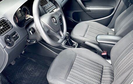 Volkswagen Polo VI (EU Market), 2016 год, 1 200 000 рублей, 14 фотография