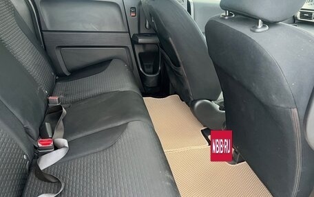 Honda Freed I, 2011 год, 950 000 рублей, 8 фотография