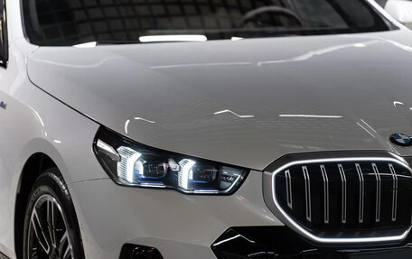 BMW 5 серия, 2024 год, 7 450 000 рублей, 3 фотография