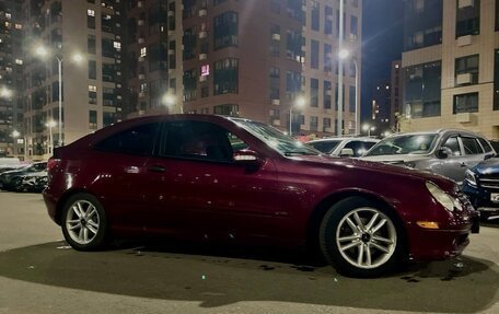 Mercedes-Benz C-Класс, 2001 год, 650 000 рублей, 4 фотография