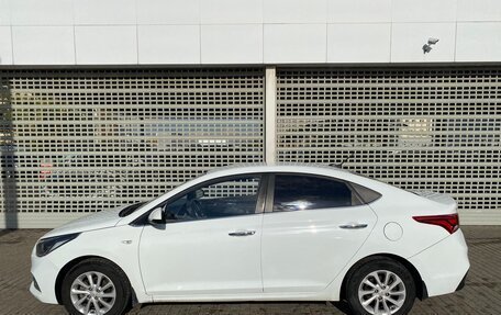 Hyundai Solaris II рестайлинг, 2017 год, 1 036 000 рублей, 8 фотография
