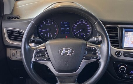 Hyundai Solaris II рестайлинг, 2017 год, 1 036 000 рублей, 17 фотография