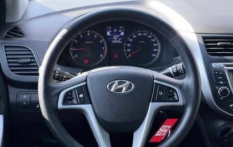 Hyundai Solaris II рестайлинг, 2016 год, 999 000 рублей, 12 фотография
