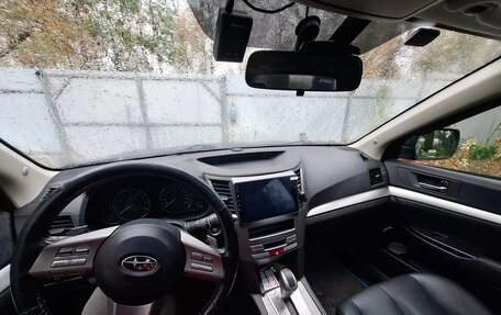 Subaru Outback IV рестайлинг, 2011 год, 1 550 000 рублей, 10 фотография