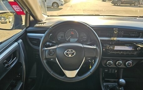Toyota Corolla, 2014 год, 1 299 000 рублей, 14 фотография
