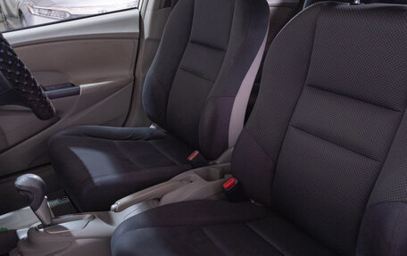 Honda Insight II рестайлинг, 2009 год, 899 000 рублей, 17 фотография