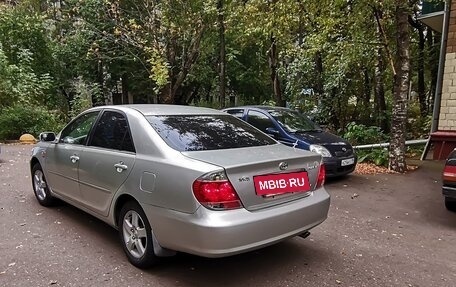 Toyota Camry V40, 2004 год, 800 000 рублей, 4 фотография